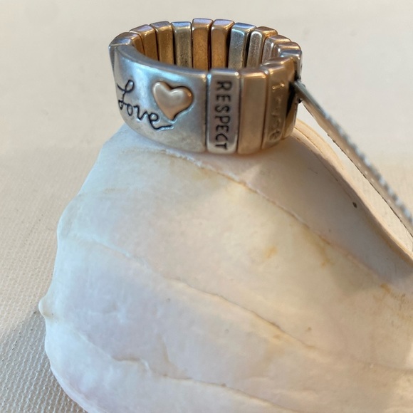 Chico’s Love, Faith and Respect Ring NWT - Picture 3 of 6